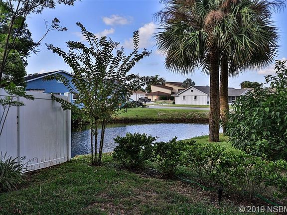 3rd image of 35 Bogey Cir