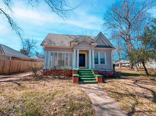 1209 N Link St, Palestine, TX