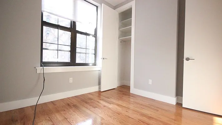 Rented by Nooklyn NYC LLC | media 30