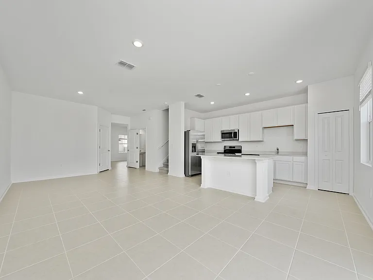 2575 Skyline Loop — Photo 7
