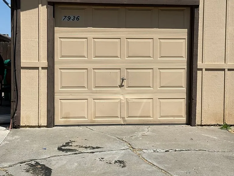 7936 Montauban Ave — Photo 4