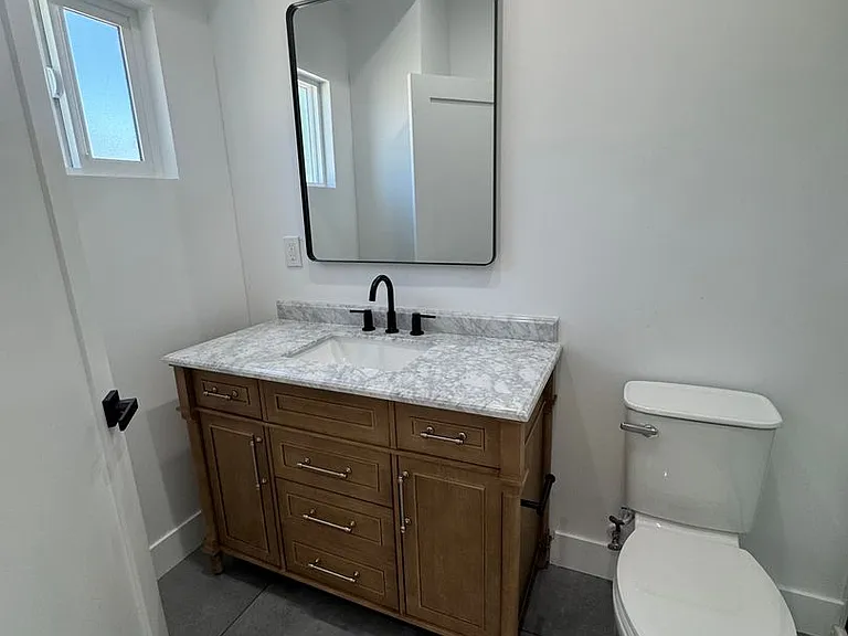 240 White Rd — Photo 22