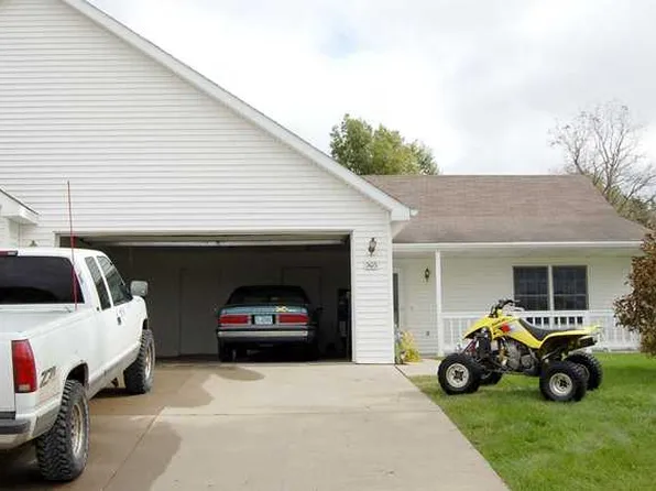 505 Cotton Ave NW, Mitchellville, IA 50169