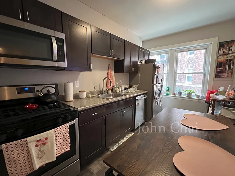 220 South St #5 — Photo 8