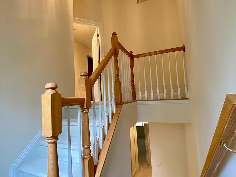 2621 Fairfax Dr — Photo 26