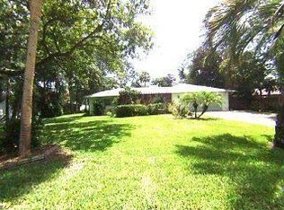 1303 N Beach St, Ormond Beach, FL 32174