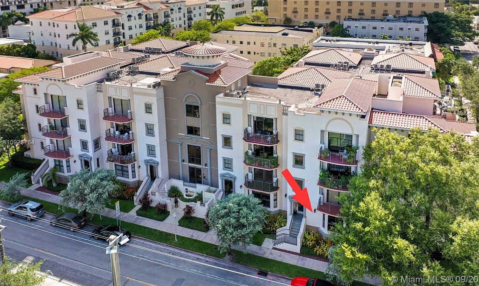 1st image of 1650 Galiano St #Townhouse 2