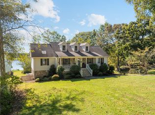 408 W Peninsula Dr, Laurens, SC 29360