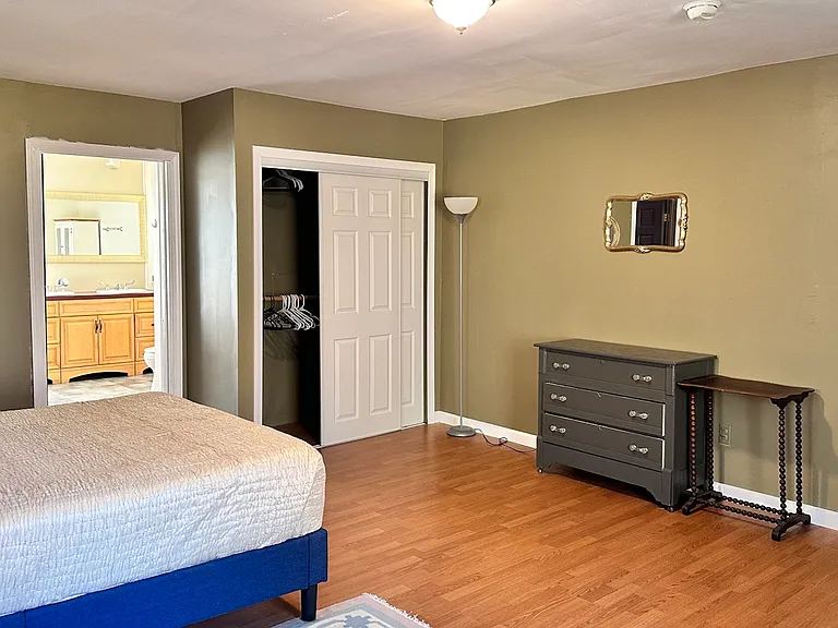 24 Maple St — Photo 26