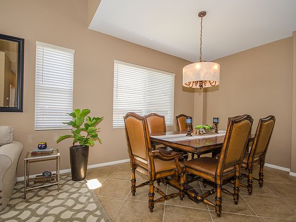 3rd image of 31264 Gleneagles Dr