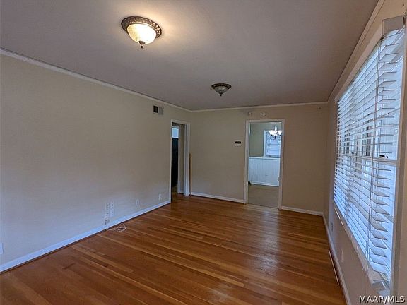 4th image of 120 Salem Dr
