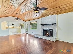 3rd image of 2 Bob White Ct