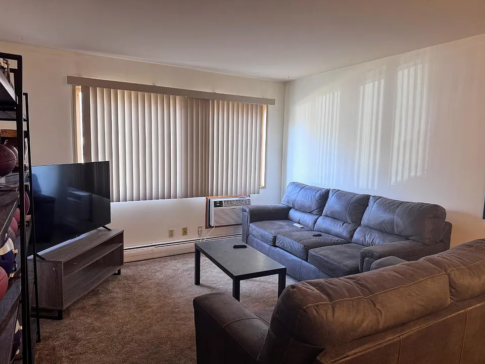 120 W Slifer St #7