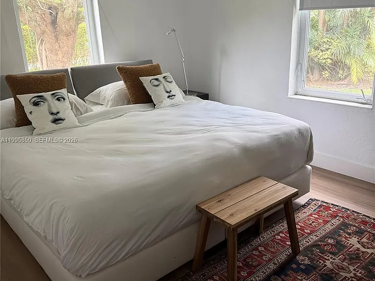 11201 NE 10th Ave #11201 — Photo 10
