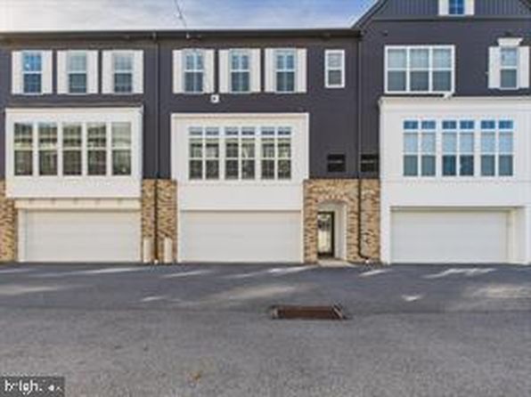 714 Mayer Pl