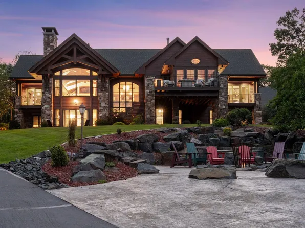 2534 Stagecoach Trl S, Afton, MN 55001