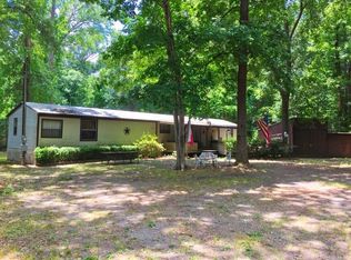 318 Shade Rd, Onalaska, TX 77360