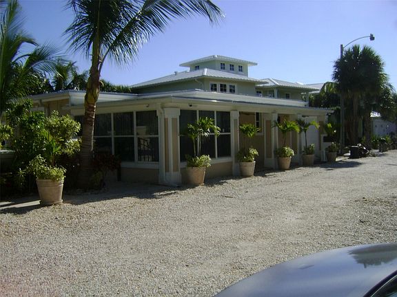 2nd image of 551 Saturn Lane