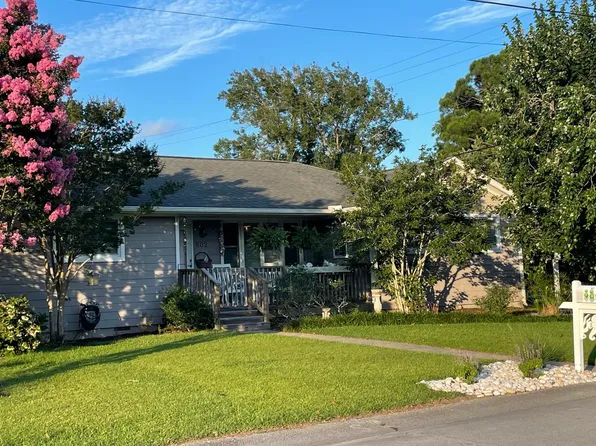602 W Broad Street, Swansboro, NC 28584