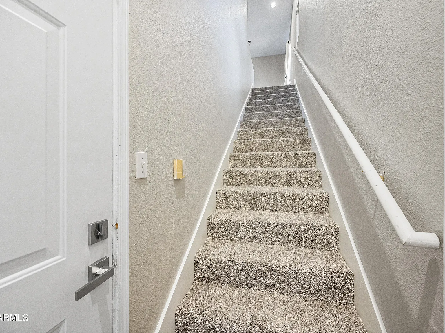 3 bed, 2.0 bath, 1575 sqft, $2,195 — Photo 2