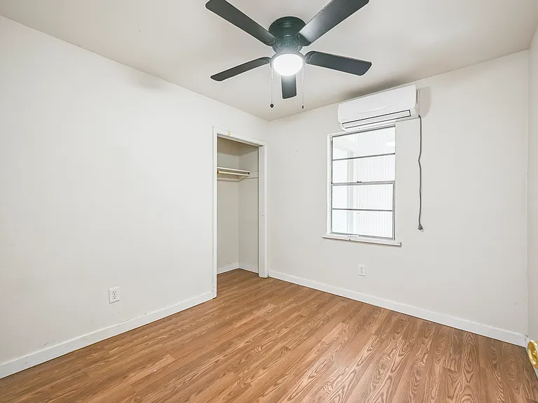 1217 E Richmond Ave — Photo 11