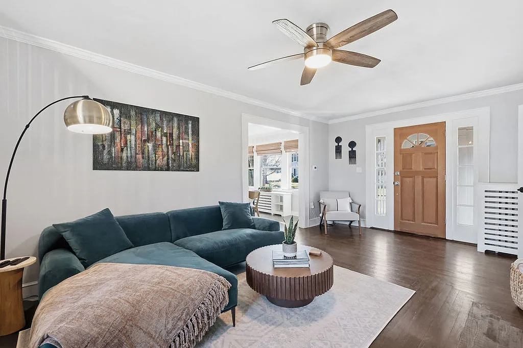 4 bed, 1866 sqft, $4,750 — Photo 2