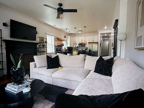 4th image of 6626 S Kimbark Ave APT 1S