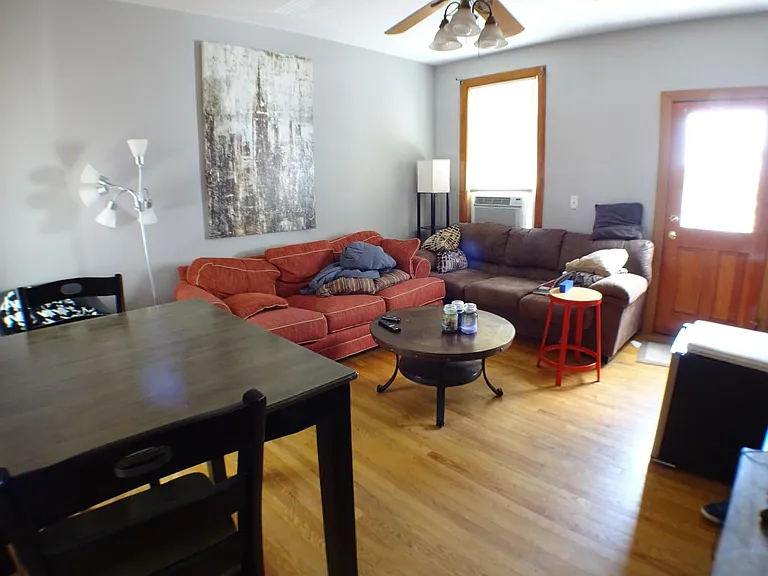 375 W 4th St #2 — Photo 9