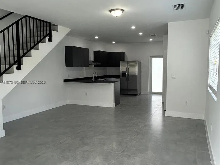 723 NW 19th Ave #A — Photo 13