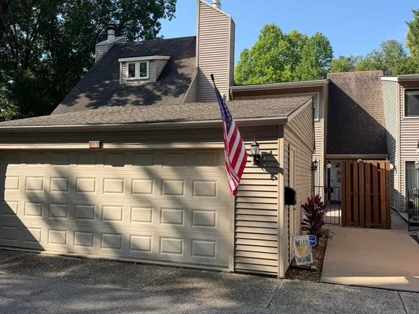 19 Country Pl #19, Springfield, IL 62703