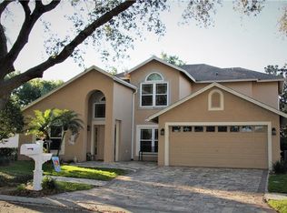 16518 Lake Heather Dr, Tampa, FL 33618