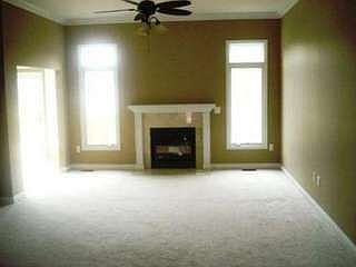 3rd image of 3138 Wexford Cir