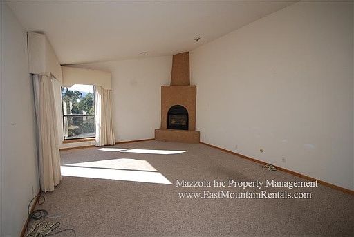 4th image of 16 Angeles Vista Cir