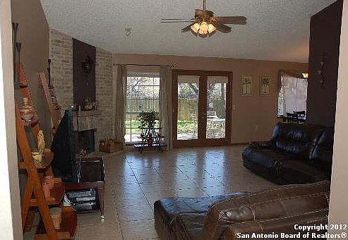3rd image of 8030 VALLEY TRAILS ST