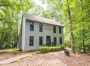 2512 Crosstimbers Ct, Midlothian, VA 23112
