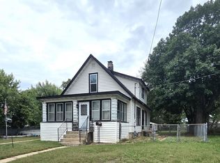 737 Grant St, Beloit, WI 53511