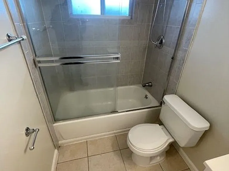 407 Fairmount Ave — Photo 4