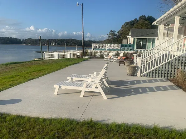 459 Ironwood Dr SE, Bolivia, NC 28422