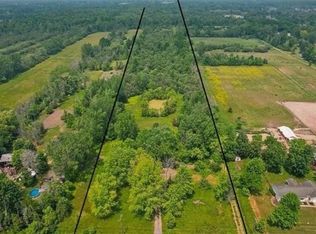 8660 Wolcott Rd, Clarence Center, NY 14032