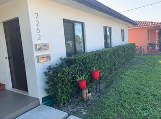 7250 SW 22nd St, Miami, FL 33155