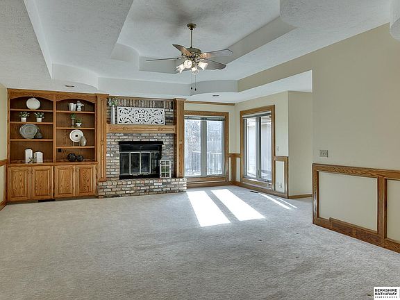 3rd image of 4803 S 165th St