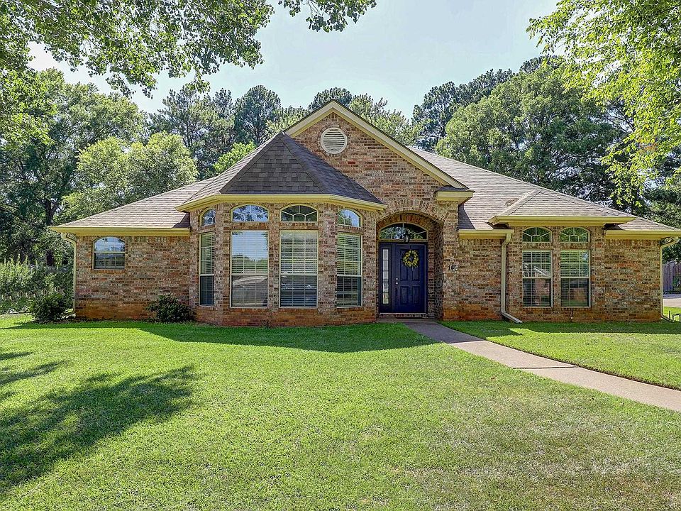 1st image of 14 Ashleigh Cir