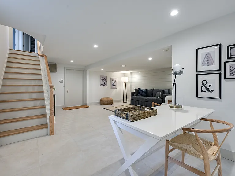 2855 Deerfield Rd — Photo 14