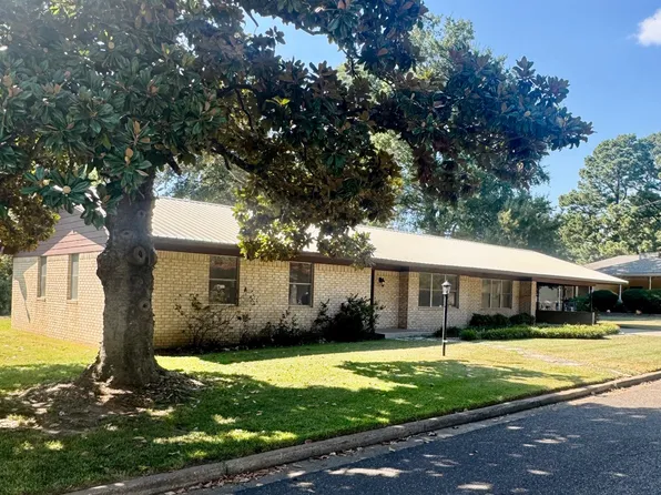 803 SE Avenue K, Idabel, OK 74745