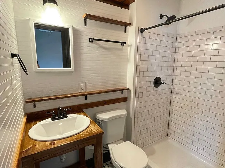 916 Washington Blvd — Photo 20