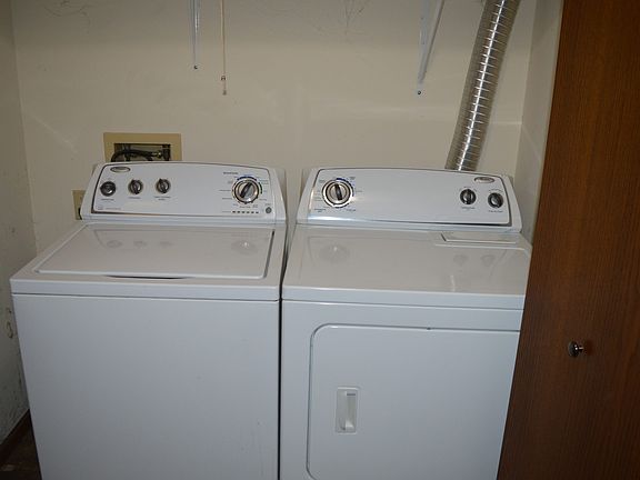 5th image of 548-554 Seminole Way #2