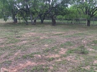 21945 Morin Rd, Von Ormy, TX 78073