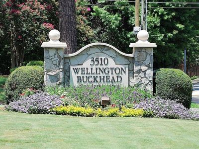 3510 Roswell Rd NW APT J-1, Atlanta, GA, 30305