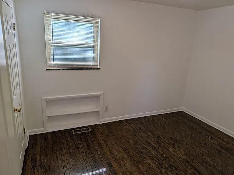 2668 Losantiville Ave #2 — Photo 19