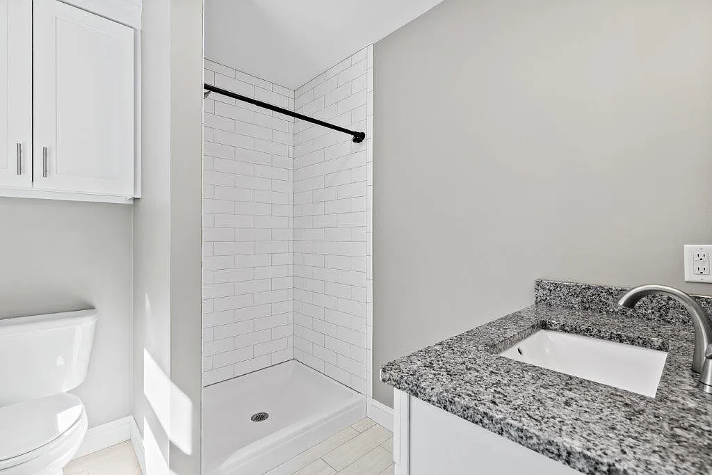 4 bed, 2248 sqft, $3,750 — Photo 3